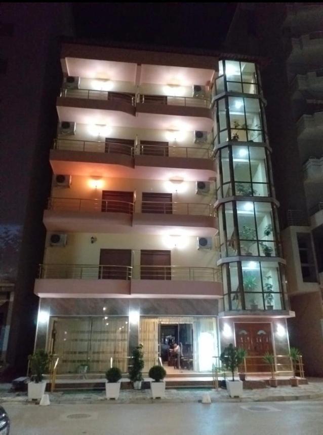 Edland Vlorë