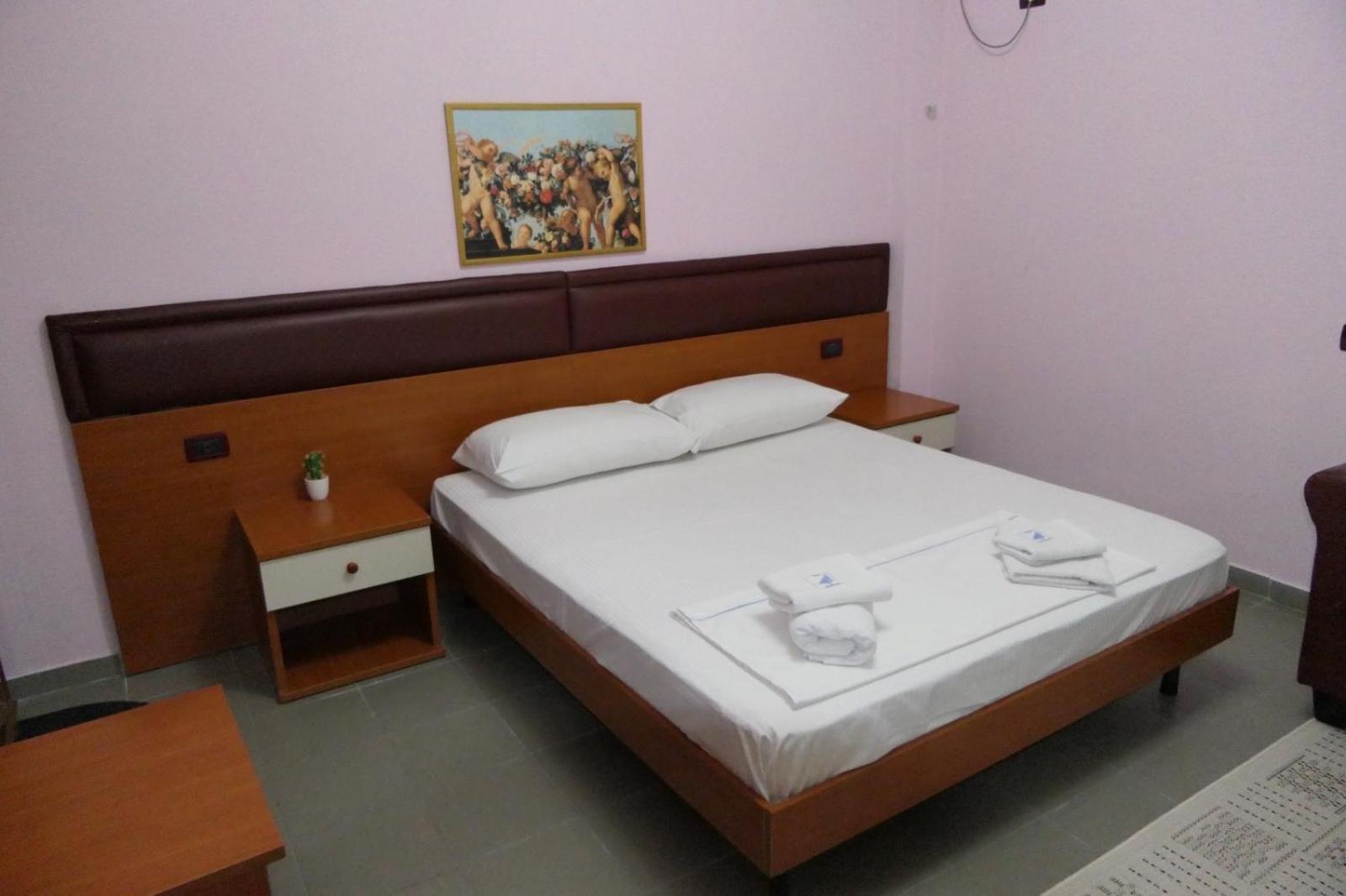 Edland Hotel