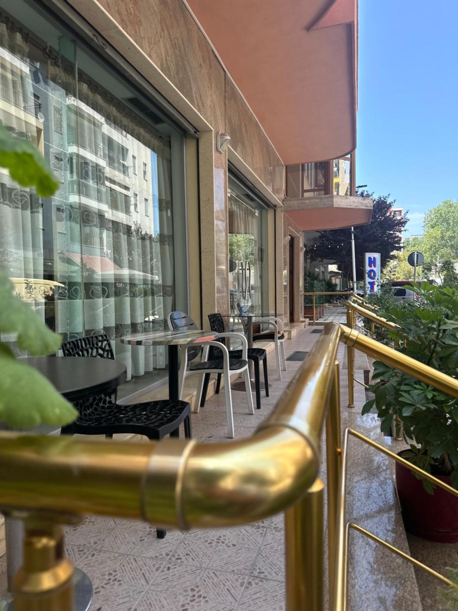 Edland 3* Vlorë